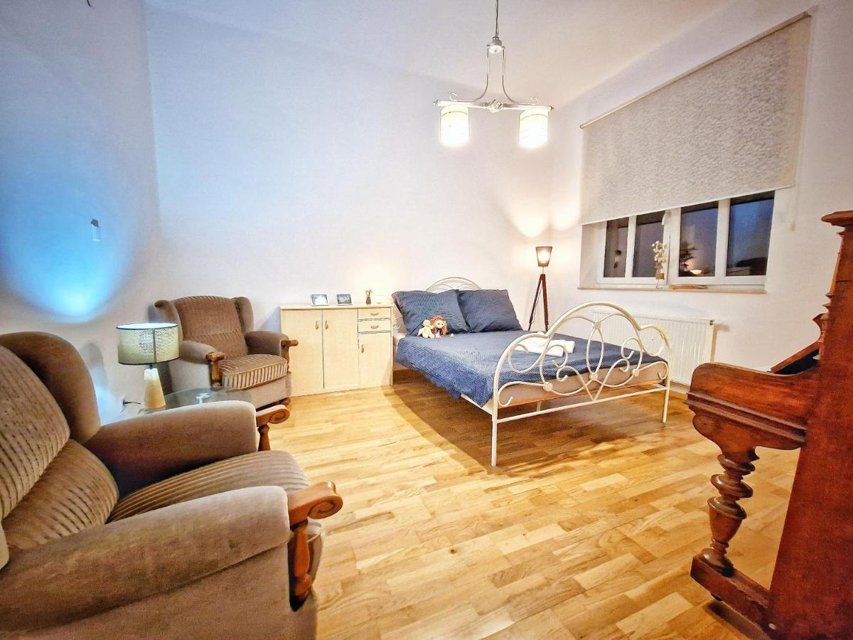 Apartament Beatrice Przemyśl Esterno foto